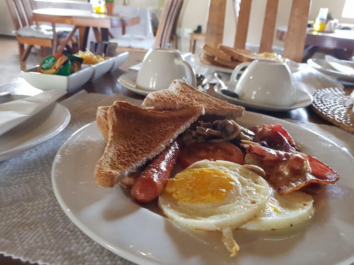 African Game Lodge Монтегю Екстериор снимка